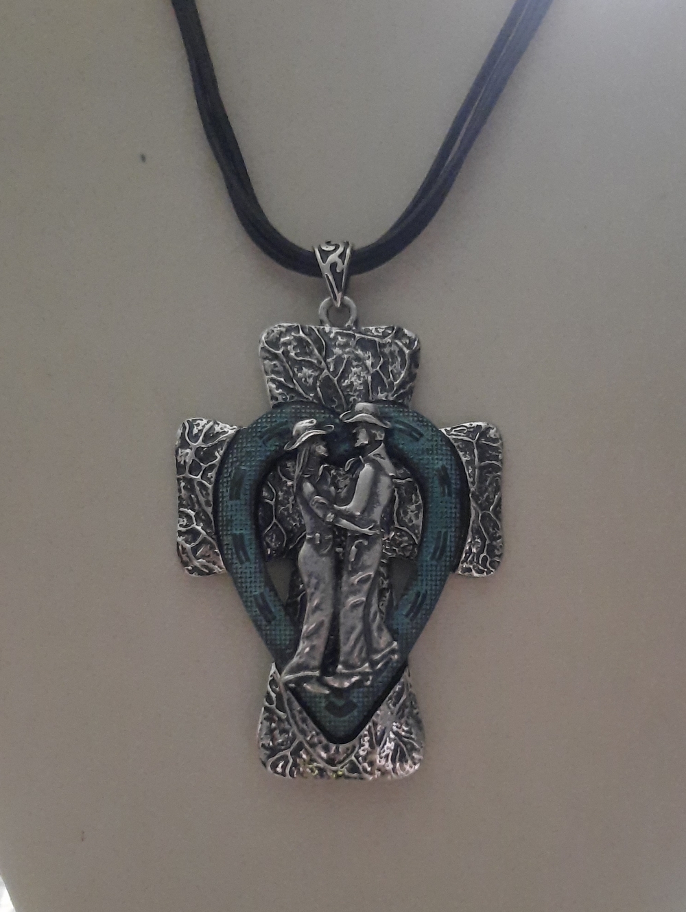 DaVinci Silver & Teal Romantic Couple Cross Pendant Necklace